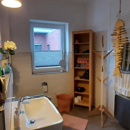 بيت للعطل Haus Admaris Am Wangermeer