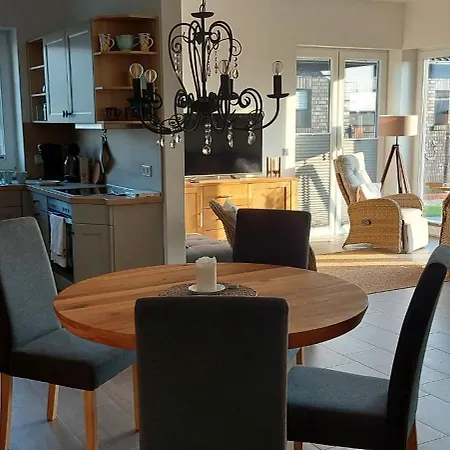 Haus Admaris Am Wangermeer بيت للعطل
